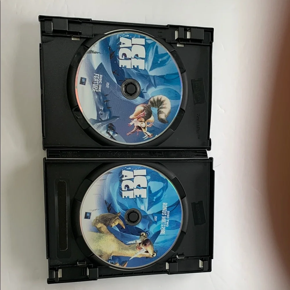 Ice Age 2-Disc Special Edition DVD. Great condition.